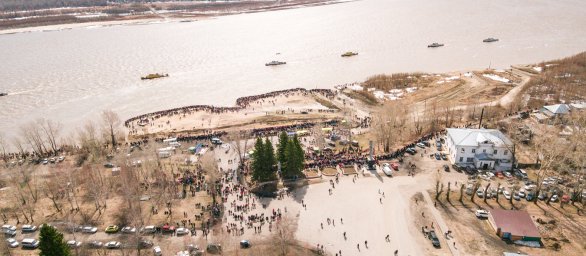 Демонстрация, парад теплоходов и праздничный концерт пройдут в Колпашево первого мая