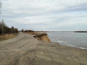 Администрация района продолжит расселение домов расположенных на берегу Оби