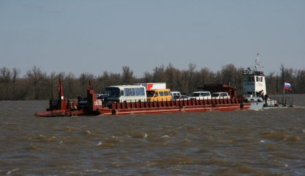 Паром в Колпашево должен пойти в ближайший понедельник